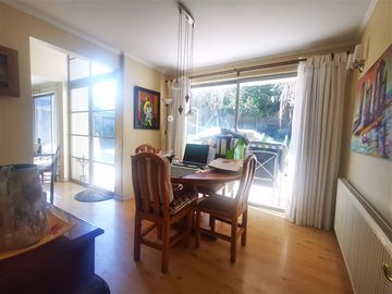 Casa en Venta en Jumbo Peñalolén / Colegio Mayor/ Tobalaba/ consistorial/Matías Cousiño