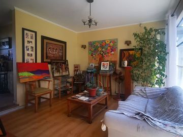 Casa en Venta en Jumbo Peñalolén / Colegio Mayor/ Tobalaba/ consistorial/Matías Cousiño