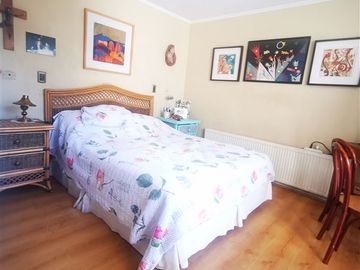 Casa en Venta en Jumbo Peñalolén / Colegio Mayor/ Tobalaba/ consistorial/Matías Cousiño