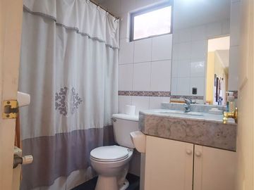 Casa en Venta en Jumbo Peñalolén / Colegio Mayor/ Tobalaba/ consistorial/Matías Cousiño