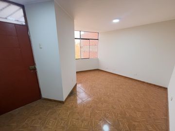 4 PISOS EN VENTA LOS OLIVOS