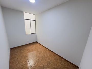 4 PISOS EN VENTA LOS OLIVOS