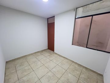 4 PISOS EN VENTA LOS OLIVOS