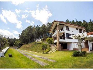 CASA DE CAMPO EN ALTOS DEL MARIA 2378.67M2