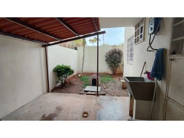 VENDO APARTAMENTO EN LAS ACACIAS $84000!!!!