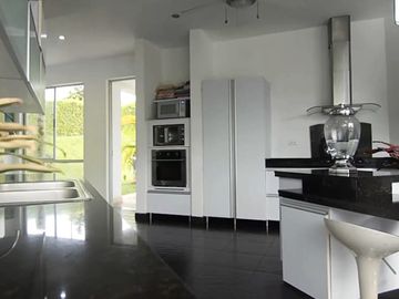 CASA CAMPESTRE EN VENTA EN VIA LA TEBAIDA/ARMENIA