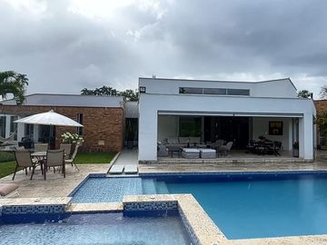 CASA CAMPESTRE EN VENTA EN VIA LA TEBAIDA/ARMENIA