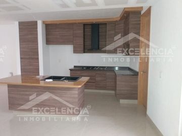 CASA EN VENTA NUEVA EN CONGRESO CONSTITUYENTES