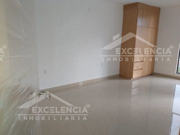CASA EN VENTA NUEVA EN CONGRESO CONSTITUYENTES