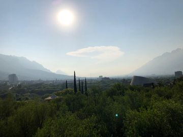 VENTA DE DEPARTAMENTO EN TORRE EXCLUSIVA EN SAN PEDRO GARZA GARCIA.