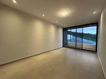 VENTA DE CASA CASTAÑOS DEL VERGEL CARRETERA NACIONAL
