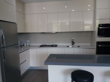 VENTA DE DEPARTAMENTOS EN VALLE PONIENTE.