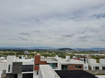Estrena Casa en Punta Esmeralda, 4ta Recamara en PB, 3 Baños Completos, Roof !