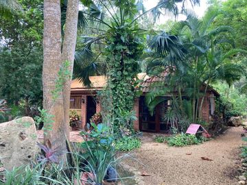 Venta - Impresionante Casa de Campo - Quinta con enorme terreno en Tesip, Yucatan
