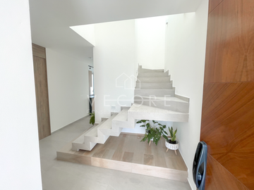 CASA EN VENTA EN 