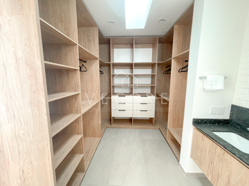 CASA EN VENTA EN 