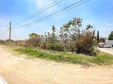 TERRENO EN VENTA EN TLAQUEPAQUE