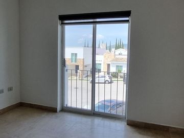 CASA EN VENTA EN CLUSTER EL DESEO, LOMAS DE ANGELÓPOLIS