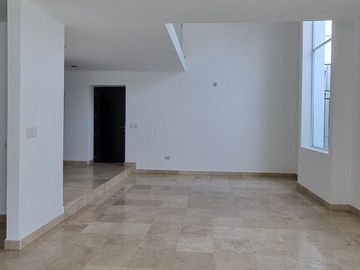 CASA EN VENTA EN CLUSTER EL DESEO, LOMAS DE ANGELÓPOLIS