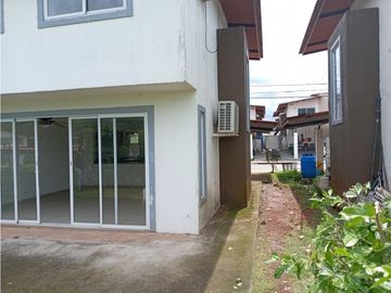VENTA DE CASA EN ARRAIJAN PH LA CAMPIÑA CLUB RESIDENCIAL 3 R 2 B (IM)