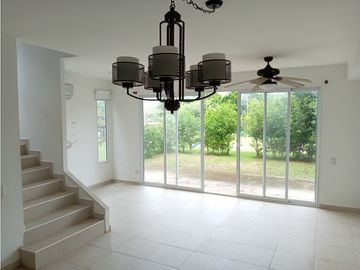 VENTA DE CASA EN ARRAIJAN PH LA CAMPIÑA CLUB RESIDENCIAL 3 R 2 B (IM)