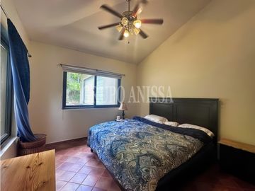 Se Vende Casa con impresionantes Vistas en Altos del Maria