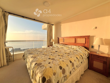 Fabulosa Vista Despejada Al Mar, Condominio Alto Mar.