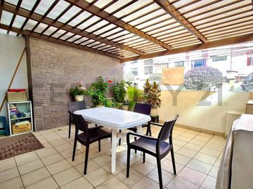 EN VENTA SUITE CON PATIO SECTOR SOLCA