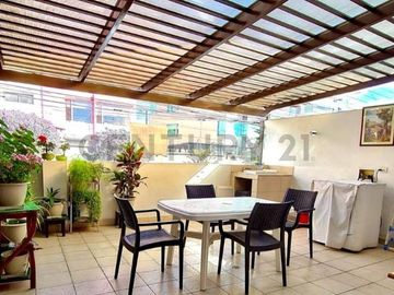EN VENTA SUITE CON PATIO SECTOR SOLCA