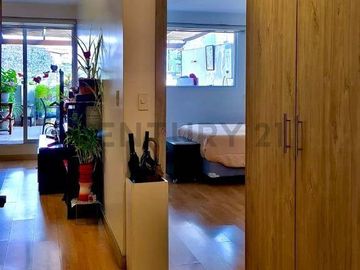 EN VENTA SUITE CON PATIO SECTOR SOLCA