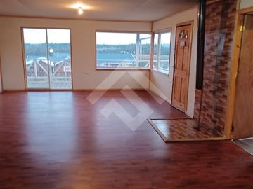 Casa en Venta en Estero yalle,Calbuco