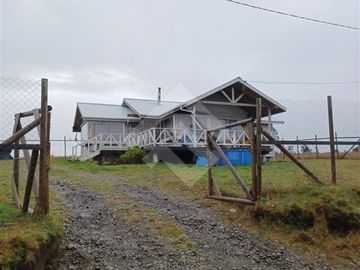 Casa en Venta en Estero yalle,Calbuco