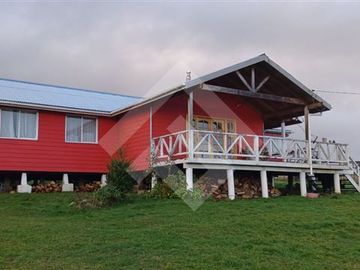 Casa en Venta en Estero yalle,Calbuco