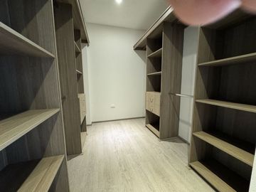DEPARTAMENTO EN VENTA EN SATÉLITE