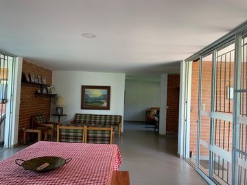 HERMOSA CASA EN VENTA
