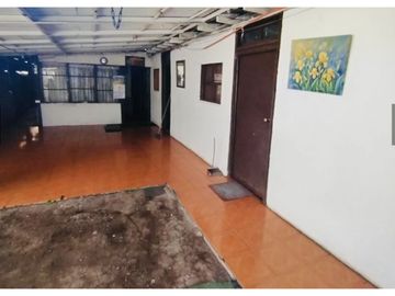 Urbalia Vende, Gran oportunidad! Propiedad excelente ubicación en la comuna de Recoleta