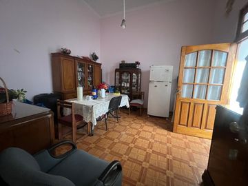 Casa de 4 ambientes en Venta en Villa crespo