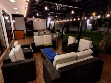 Casa exclusiva en venta con 4 dormitorios, dentro de urbanización privada Valle de los Chillos
