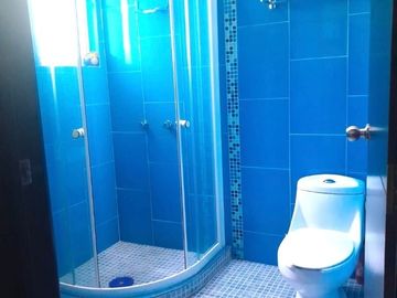 CASA EN VENTA, COL. MODERNA, EXCELENTE MANTENIMIENTO.