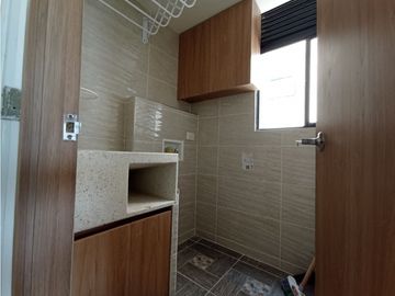 SE VENDE LINDO APARTAMENTO EN CIUDAD PACIFICA- CALI