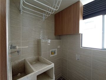 SE VENDE LINDO APARTAMENTO EN CIUDAD PACIFICA- CALI