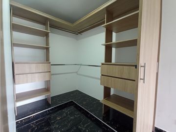 SE VENDE LINDO APARTAMENTO EN CIUDAD PACIFICA- CALI