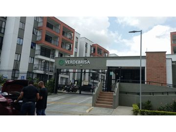 SE VENDE LINDO APARTAMENTO EN CIUDAD PACIFICA- CALI
