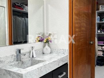 Venta Casa de un piso en Residencial Los Cantaros