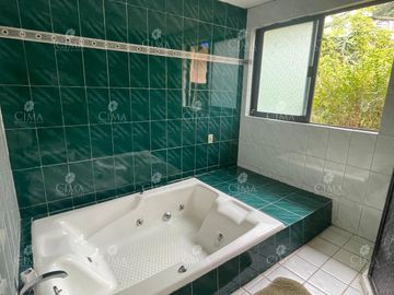 Venta casa en Fraccionamiento Real Monte Casino, Huitzilac - V343