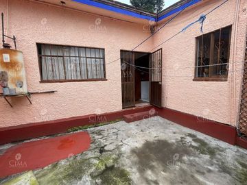 Venta casa en Fraccionamiento Real Monte Casino, Huitzilac - V343