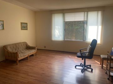 CASA EN VENTA PARA REMODELAR EN PEDREGAL