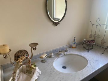 CASA EN VENTA PARA REMODELAR EN PEDREGAL