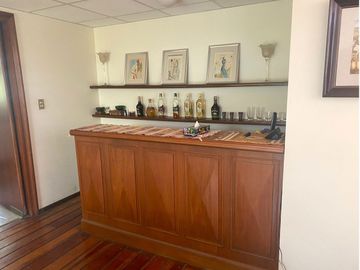 CASA EN VENTA PARA REMODELAR EN PEDREGAL
