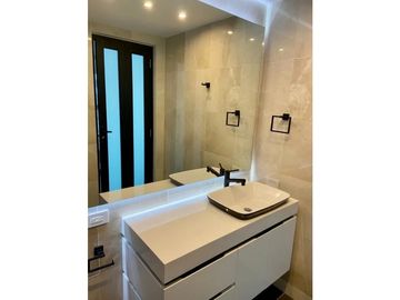 VENDO LOFT REMODELADO EN PUNTA PACIFICA $390000!!!!